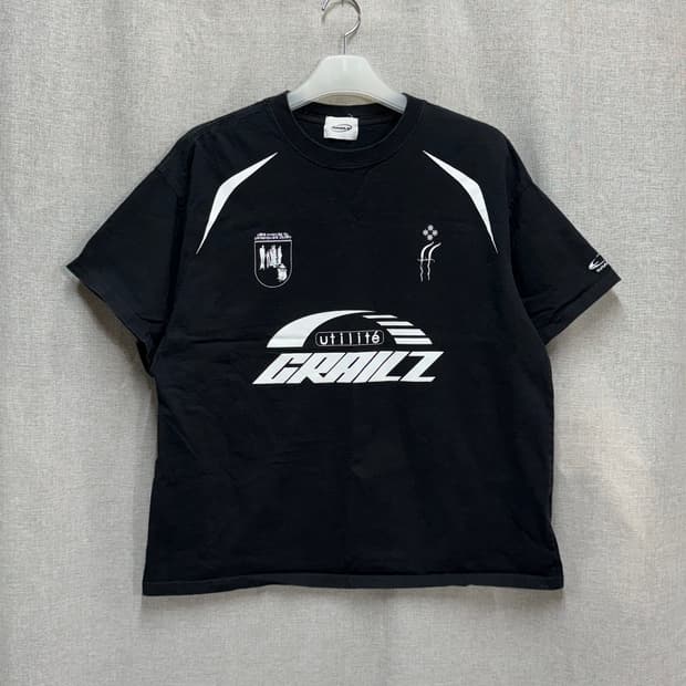 [F] GRAILZ 그레일즈 블랙 반팔 라운드 티셔츠