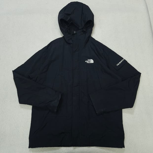 노스페이스 바람막이 100 블랙