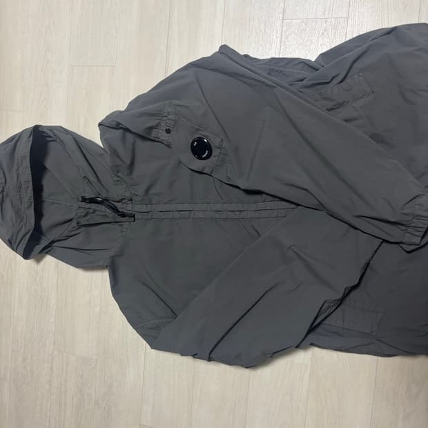 2026 신상 cp 컴퍼니 고글 바람막이 xl
