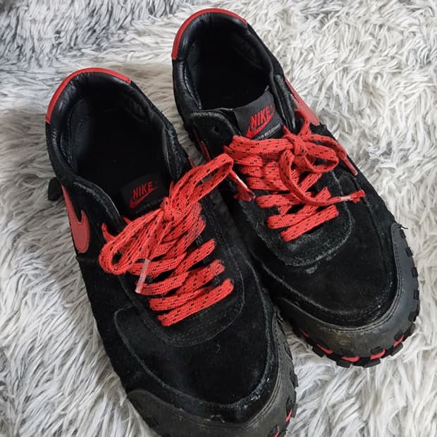 나이키 컨시더드 라바 돔(Nike Considered Lava Dome)