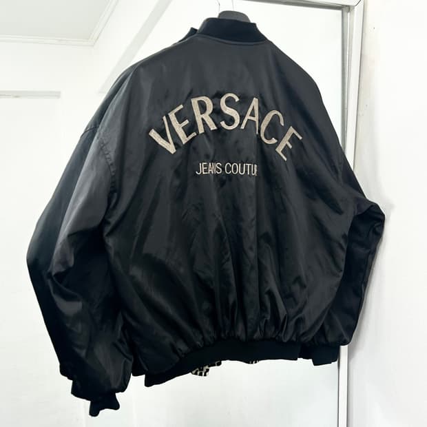 베르사체 진스 꾸뛰르 리버시블 레오파드 봄버 자켓