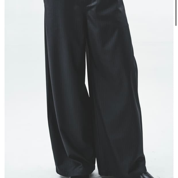 헬렛 와이드 커브드 스트라이프 슬랙스