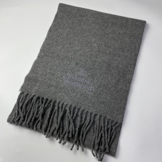 Vivienne Westwood 비비안웨스트우드 머플러