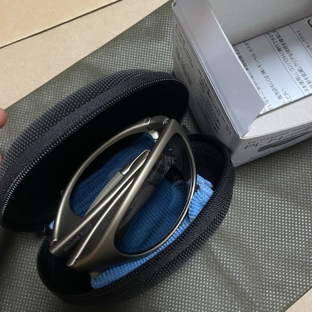 (새상품) 몽벨 폴러로이즈드 트레킹 선글라스