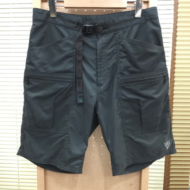 South2West8 Belted 남이서팔 유틸리티 쇼츠(S)