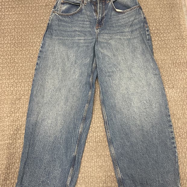 자라 벌룬핏 데님 팬츠 팝니다