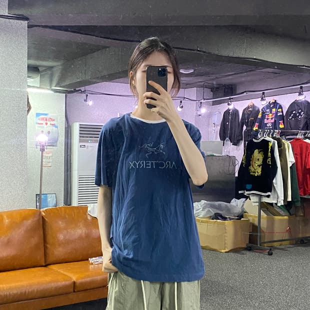 아크테릭스 빅로고 블루 반팔티 B2327