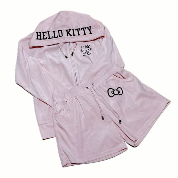 갸루 헬로키티 벨벳 트레이닝 셋업