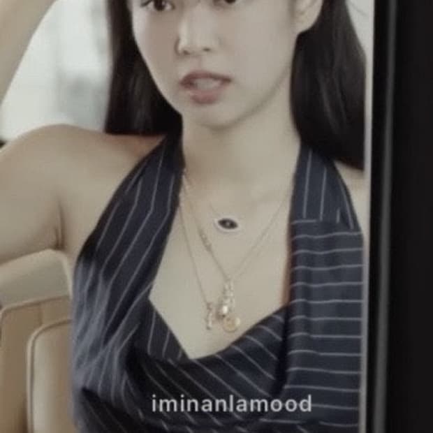 낫유어로즈 홀터넥
