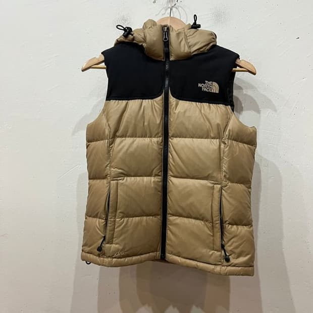 노스페이스 구스다운 700 조끼패딩 우먼즈
