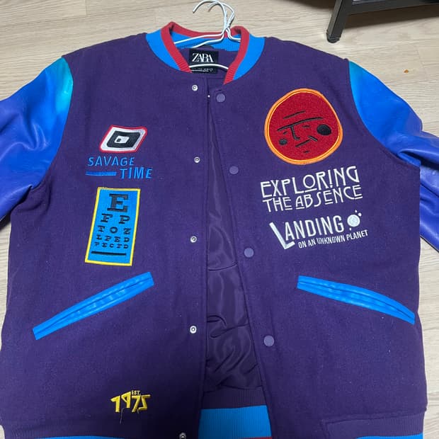 자라 바시티 자켓