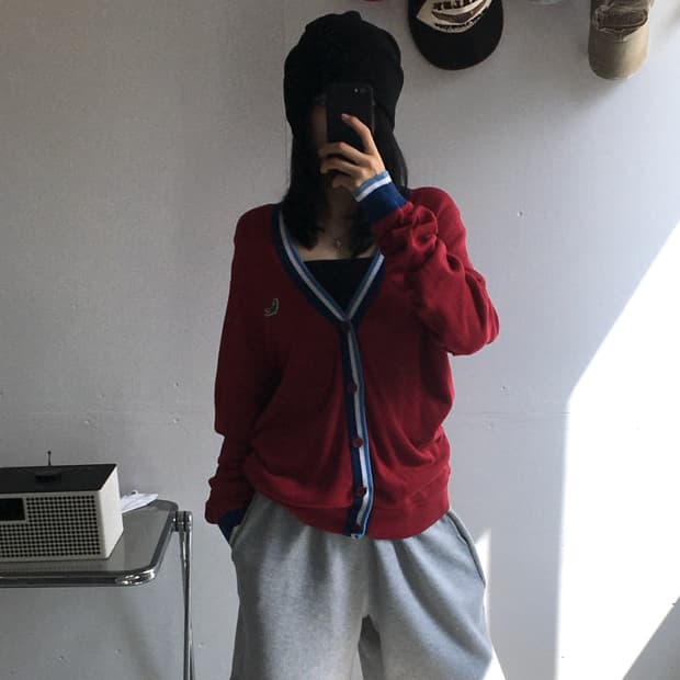 라코스테 배색 가디건