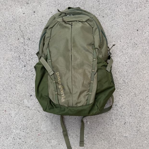 파타고니아 Refugio 28L