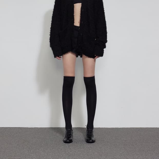 Buy 구해요) 보헤미안서울 BOHEMSEO 헤어리 오버핏 가디건 블랙
