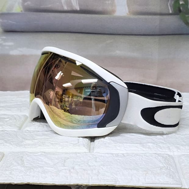 오클리 남성 고글 캐노피 스키고글  YB36