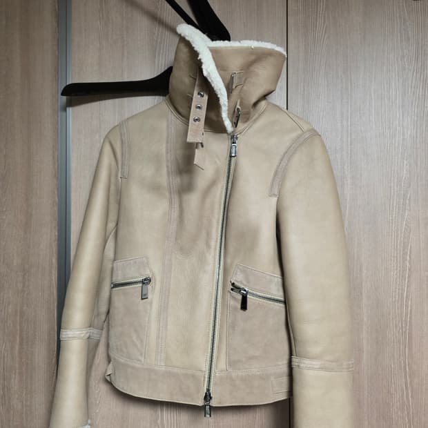 포르쉐 디자인 PORCHE DESIGN 무스탕 36사이즈
