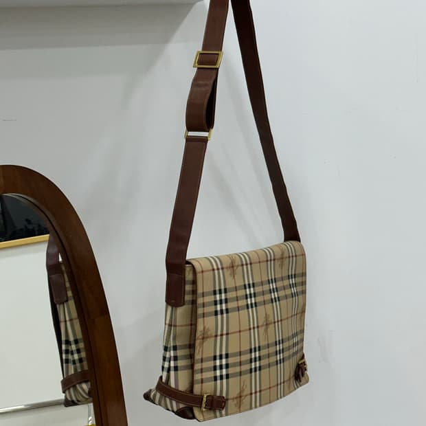 버버리 크로스백