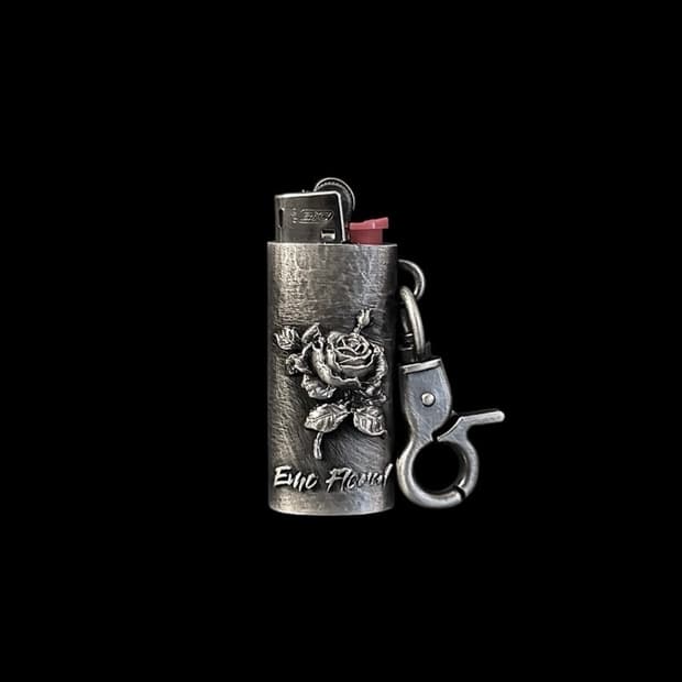 에모스탠스클럽 라이터 키링 구합니다