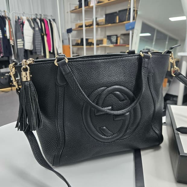 [A급컨디션] 구찌 소호 테슬 숄더백