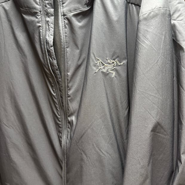 아크테릭스 아톰 후디 블랙 XL