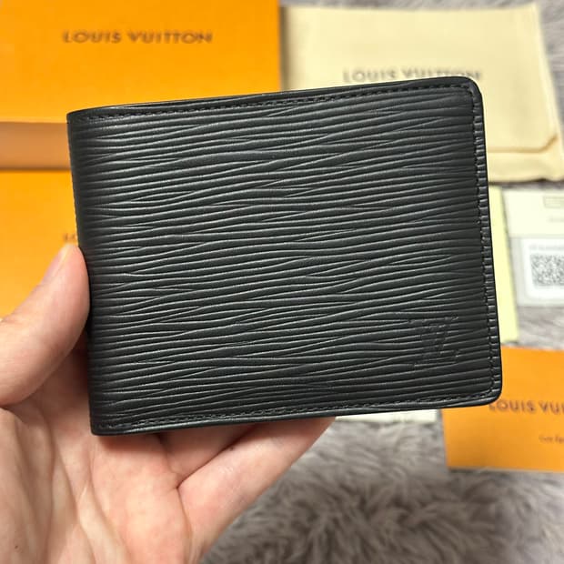 [풀구성] 루이비통 에삐 슬렌더 월릿 반지갑 블랙