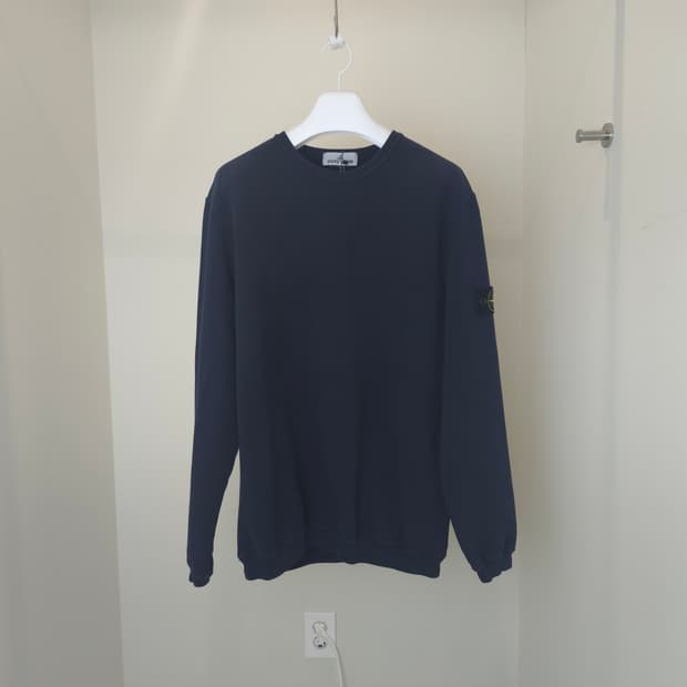 [중고/정품] 스톤아일랜드 맨투맨 네이비