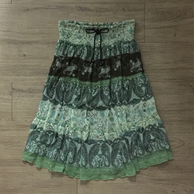 Green patch skirt