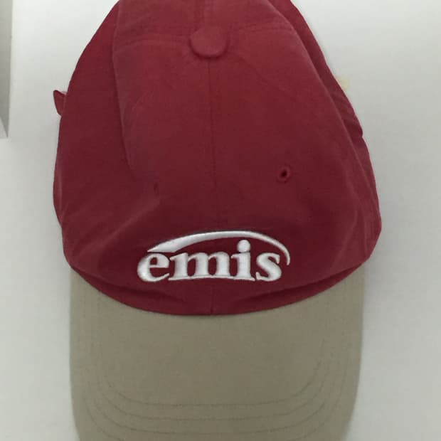 Emis 에미스 볼캡 BEIGE/RED