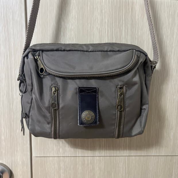 키플링 크로스백