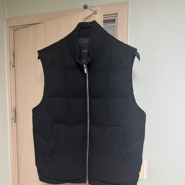 질스튜어트 벨벳 베스트 패딩 XL