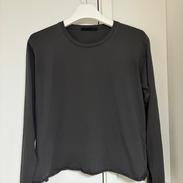 htae 90s 롱슬리브 차콜