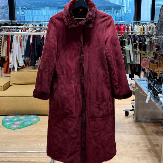 이브 살로몬 버건디 시어링 쉽스킨 롱코트