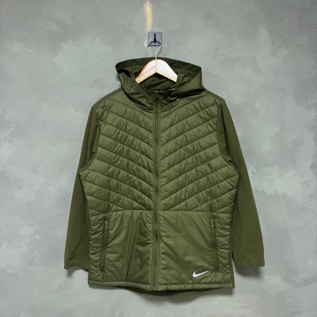 나이키 러닝 에어로레이어 경량 패딩 카키