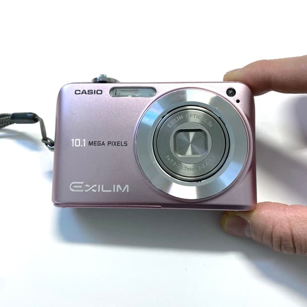 카시오 엑슬림 EX-Z1080 디지털 카메라