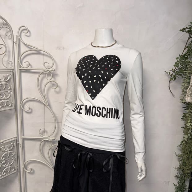 MOSCHINO white heart logo long sleeve