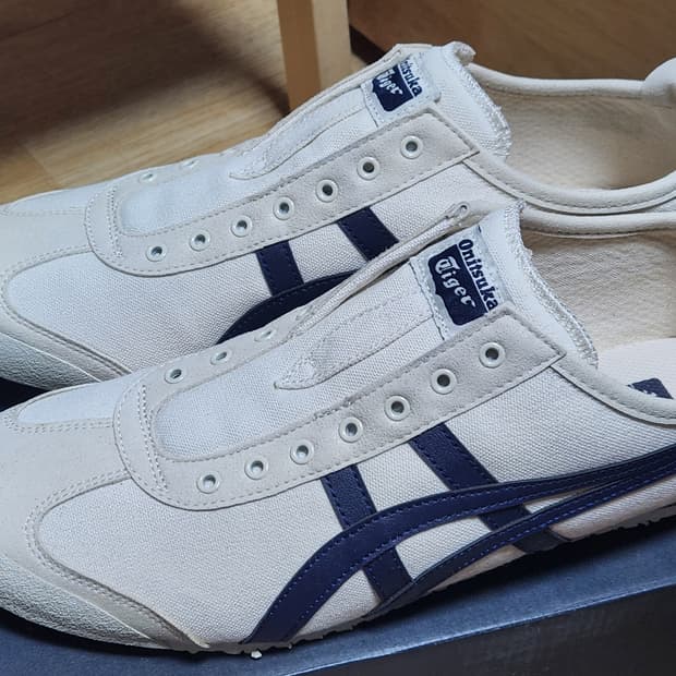 오니츠카타이거 멕시코 66 슬립온 버치 290