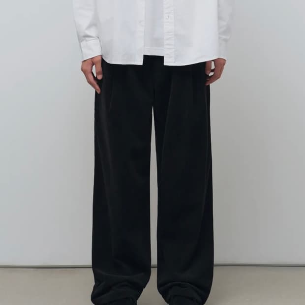 [27] 무신사스탠다드 코듀로이 원턱 와이드 밴딩 팬츠