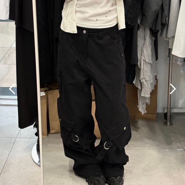 블랙 카고 버클 팬츠