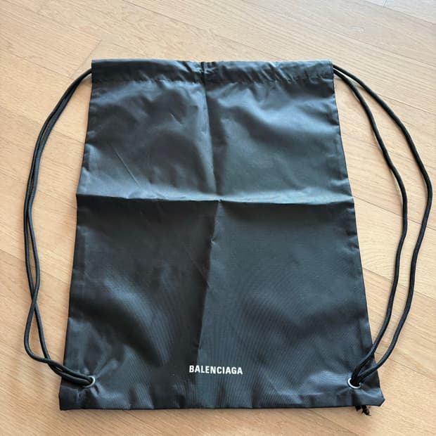 발렌시아가 더스트백/스트링백팩/신발주머니 새제품