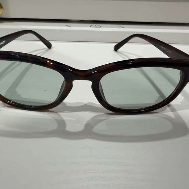 BLUE ELEPHANT 선글라스