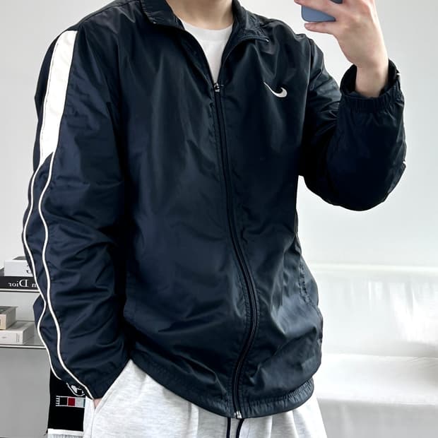 나이키 올드스쿨 스우시 사이드라인 바람막이 L 