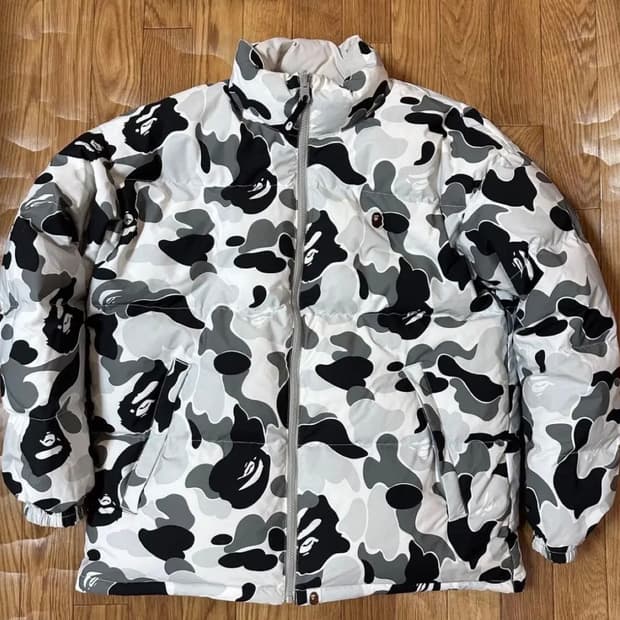 BAPE 베이프 화이트 카모 패딩 점퍼 m