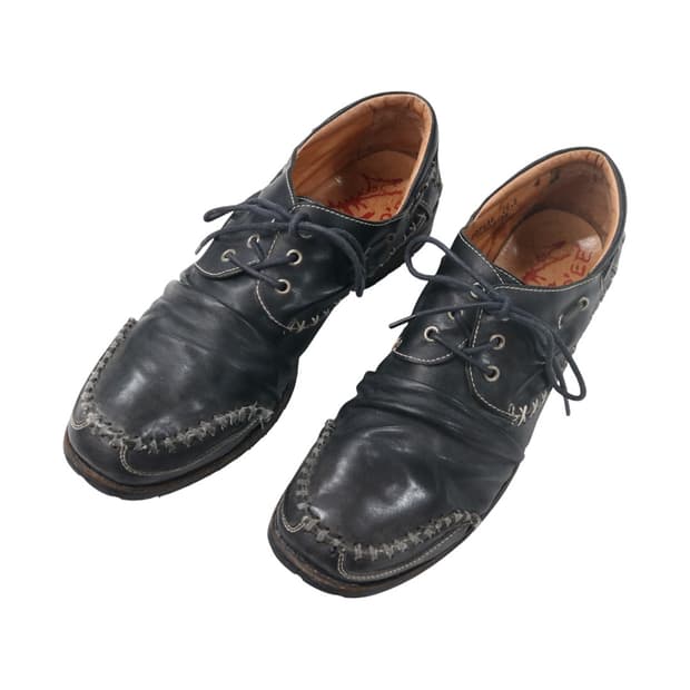 훕데두 레더 주름 더비 슈즈