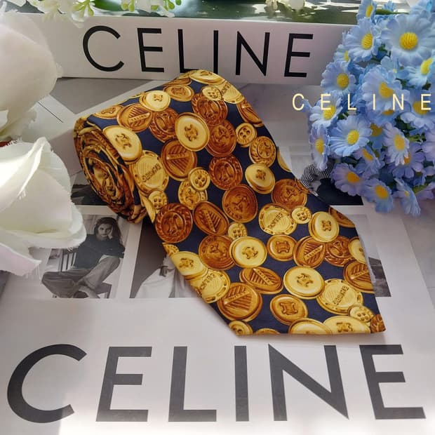 
셀린느 실크 트리오페 골드 패턴 넥타이 9.6cm A+등급 K2265