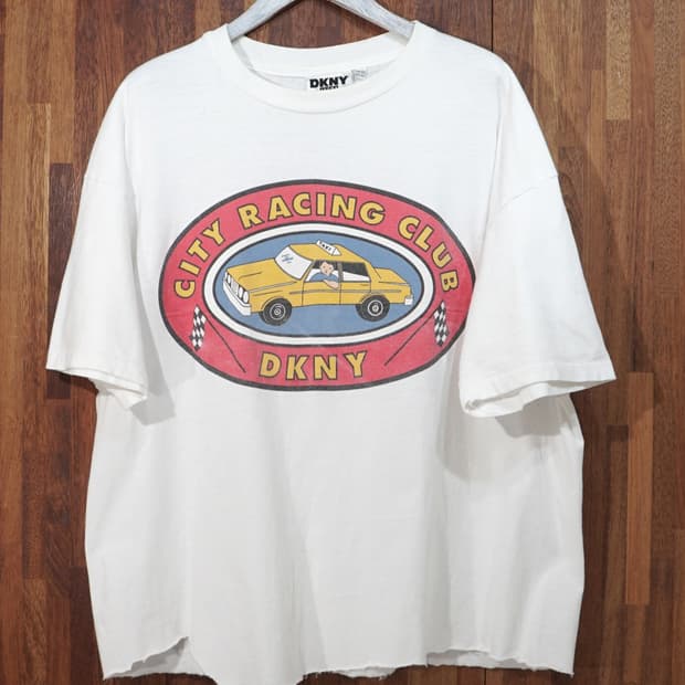 DKNY 90s USA 택시 티셔츠
