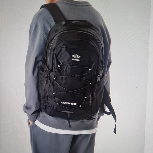 엄브로 백팩 새상품