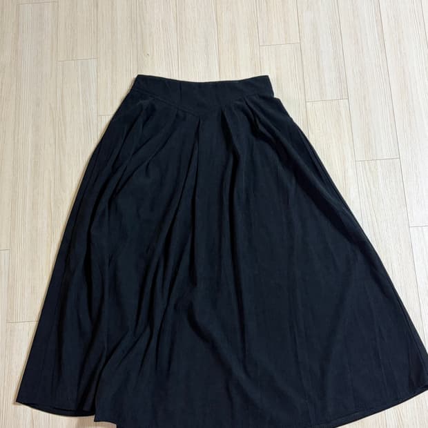 블랙 코듀로이 롱스커트