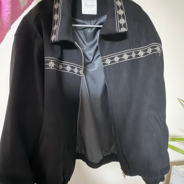 빈티지 자켓입니다