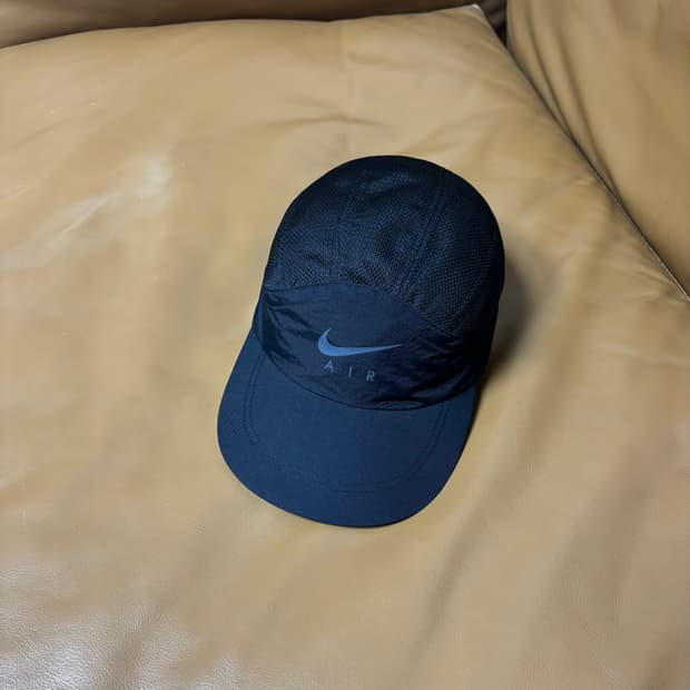 Supreme x Nike 슈프림x나이키 트레일 블랙 러닝 캠프캡 모자