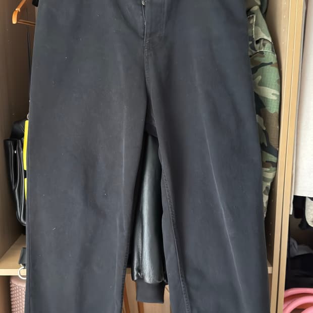 발렌시아가 라지 배기 진